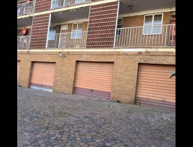 3 BEDROOM APARTMENT FOR SALE IN ARCADIA